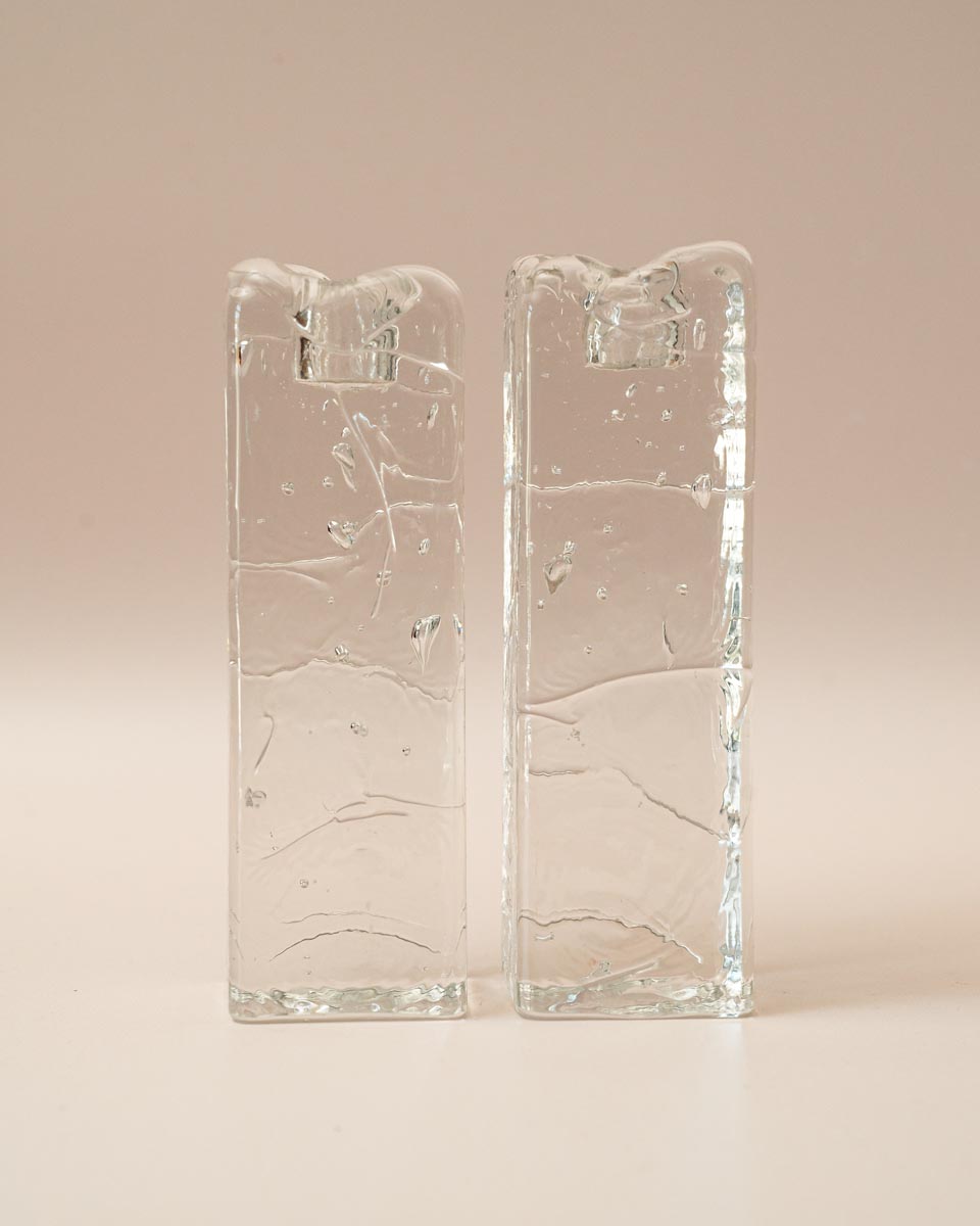 Set van twee glazen Iittala Arkipelago kandelaars van Timo Sarpaneva met ijsstructuur