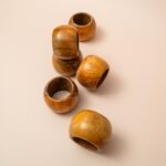 Set van zes houten servetringen van olijfhout, vintage