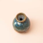 Dripglaze vaasje blauw bruin van Canterbury Pottery