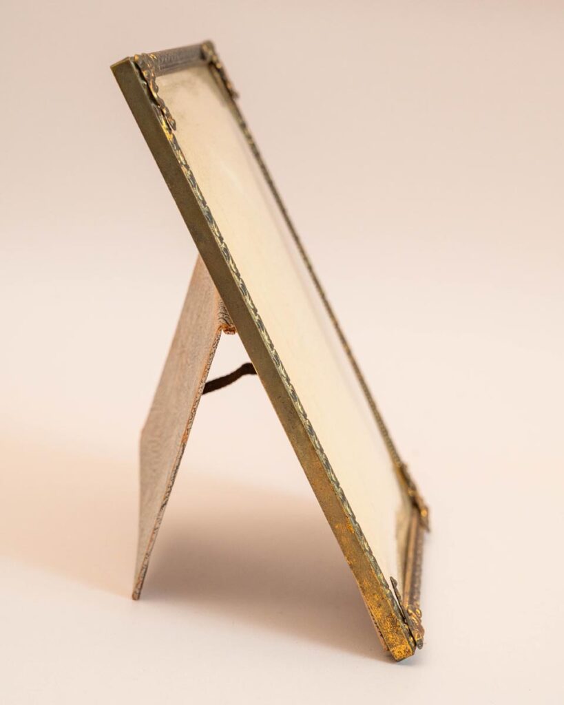 Vintage messing fotolijstje met bolglas