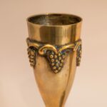 Set van 2 vintage messing champagneglazen met druiven