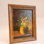 Olieverf schilderijtje bos bloemen in houten frame, gesigneerd JB