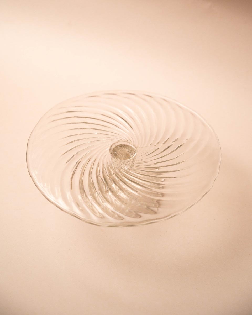 Glazen taartplateau met swirl patroon