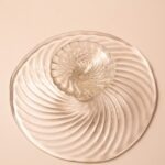 Glazen taartplateau met swirl patroon