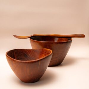 Set van twee teak houten schalen met lange lepel