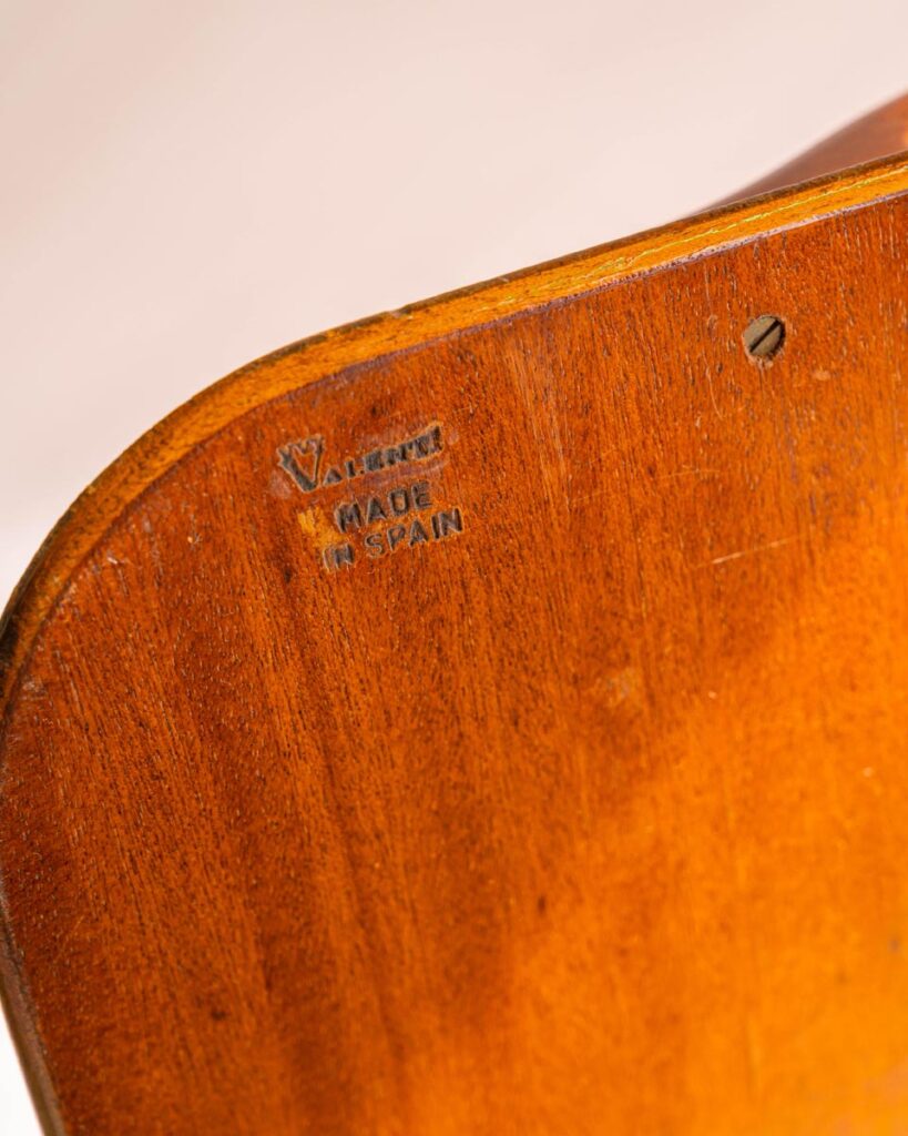 the-fox-and-some-vintage (D16 2026-1320)-0427