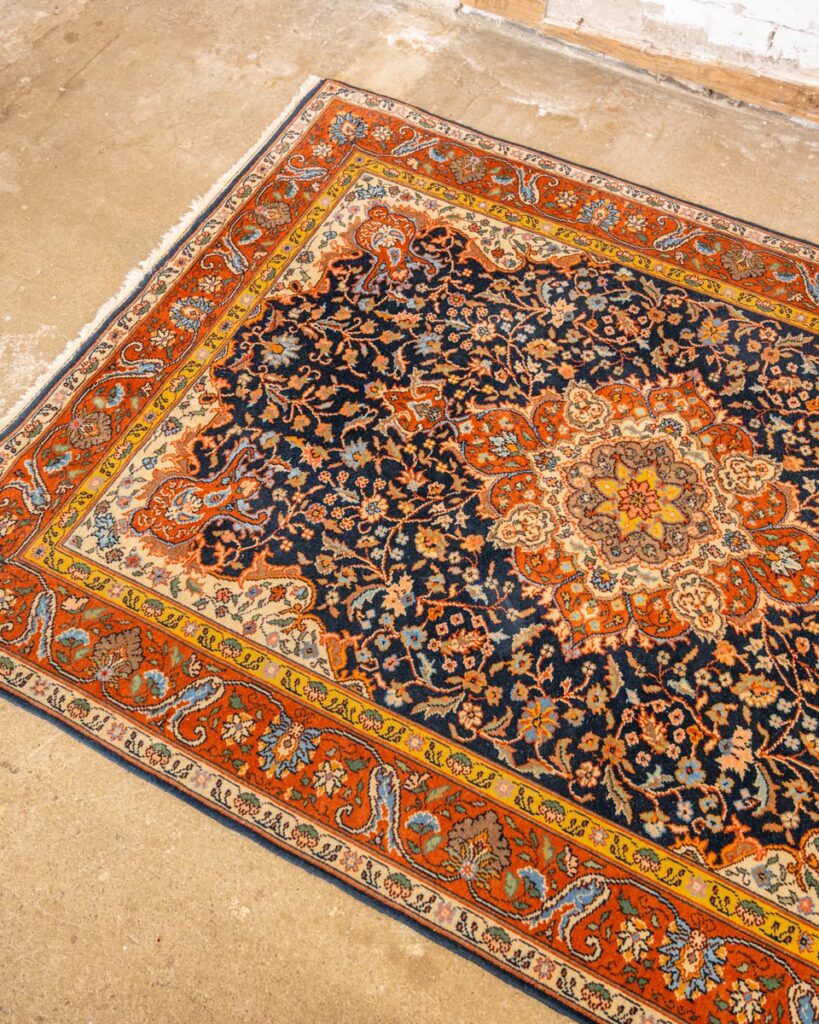 the-fox-and-some-vintage (D18 2026-1379)-0537